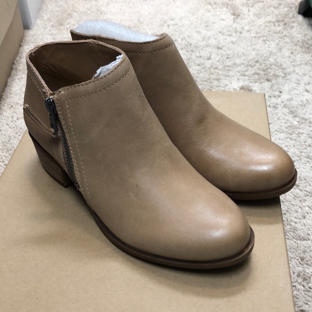 Lucky Brand booties, size US 5